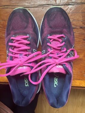 ASICS Sneakers Like New sz. 8